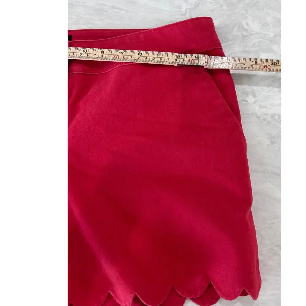 The Limited Red Scalloped Hem Shorts Size Medium / 10 | Cotton Blend Women’s - Picture 9 of 11
